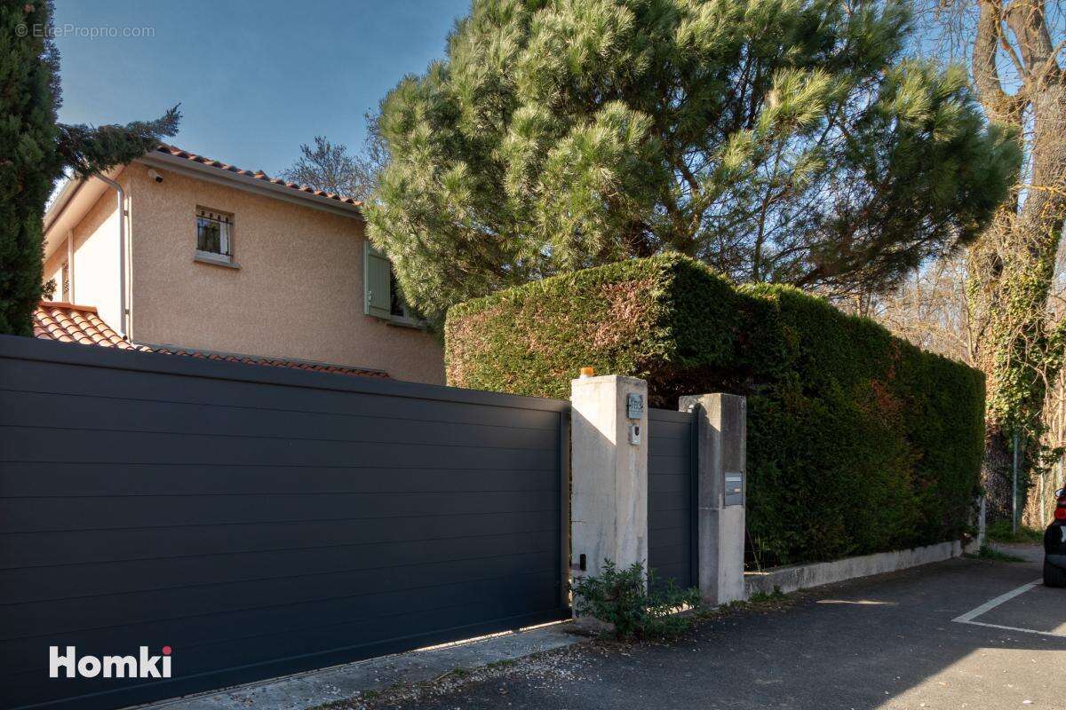 Maison à RILLIEUX-LA-PAPE