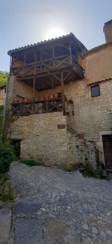 Maison à SAINT-CIRQ-LAPOPIE