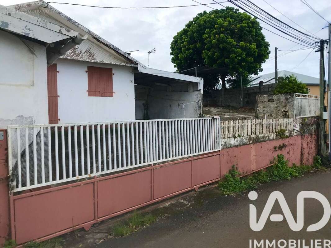 Photo 8 - Terrain à LES AVIRONS