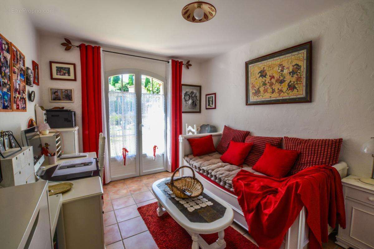Havre de paix avec piscine à rochefort-du-gard – 185 m² d'exception - photo 8