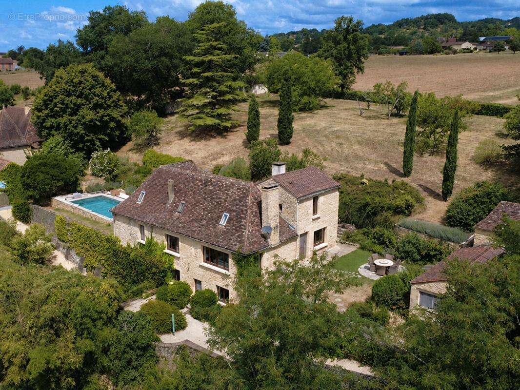 Maison à COUX-ET-BIGAROQUE