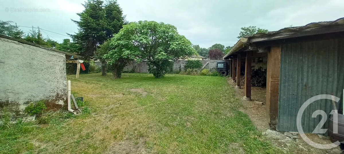 Maison à SABLONS