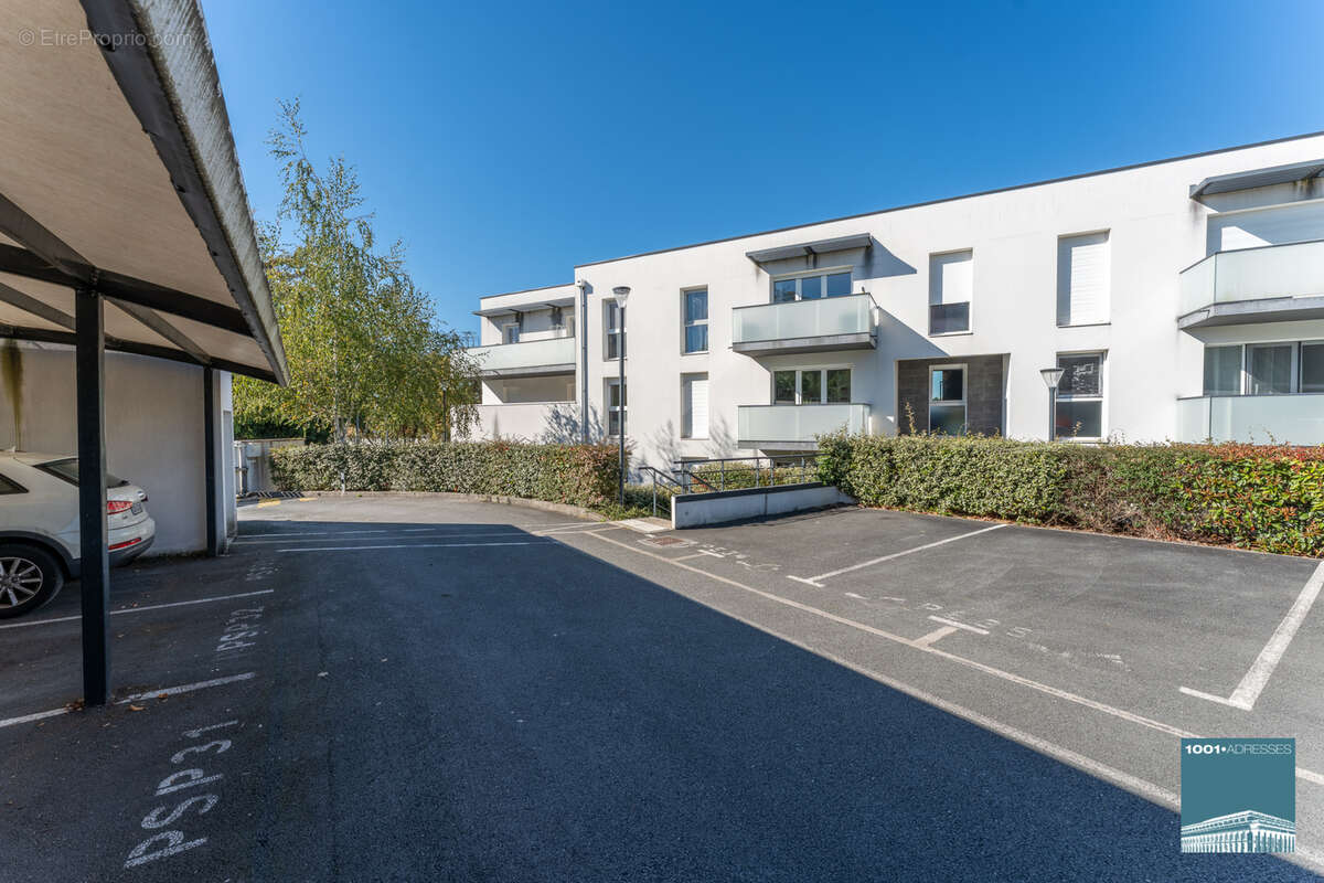 Appartement à VILLENAVE-D&#039;ORNON