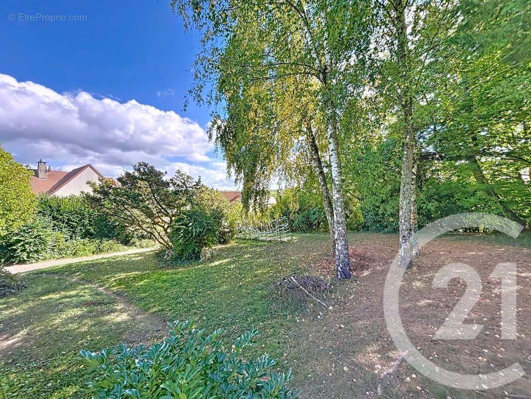 Maison à BRUGNY-VAUDANCOURT