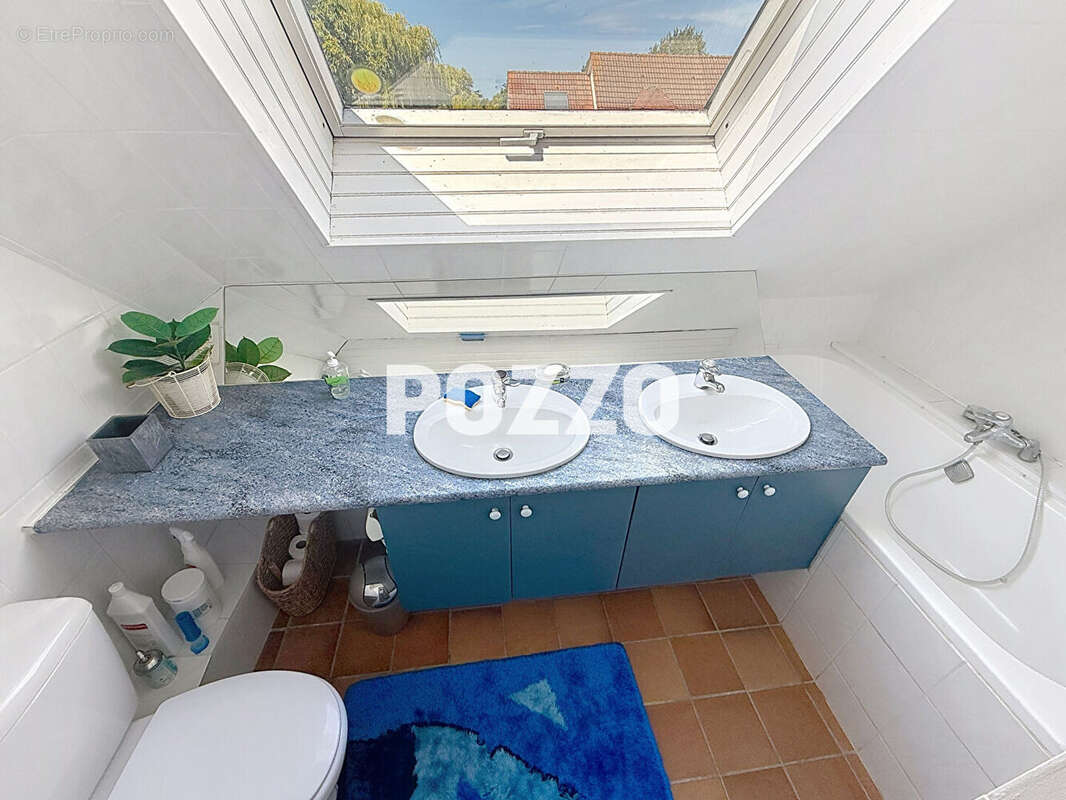 Maison à SAINT-PAIR-SUR-MER