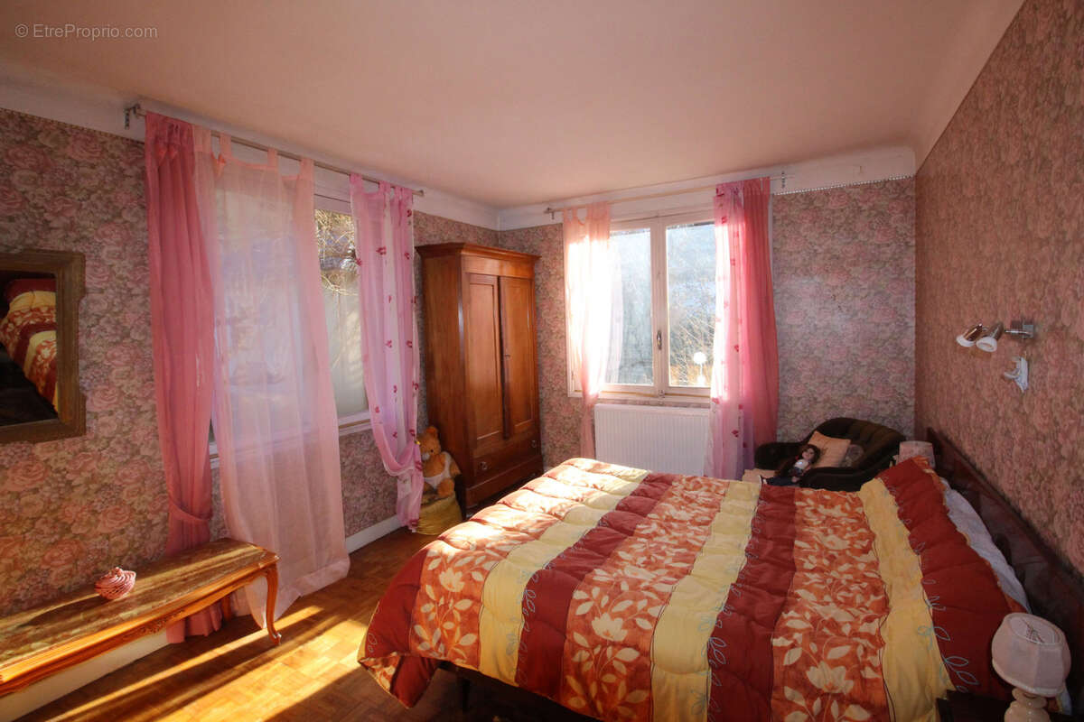 Maison à MONTAUBAN-DE-LUCHON