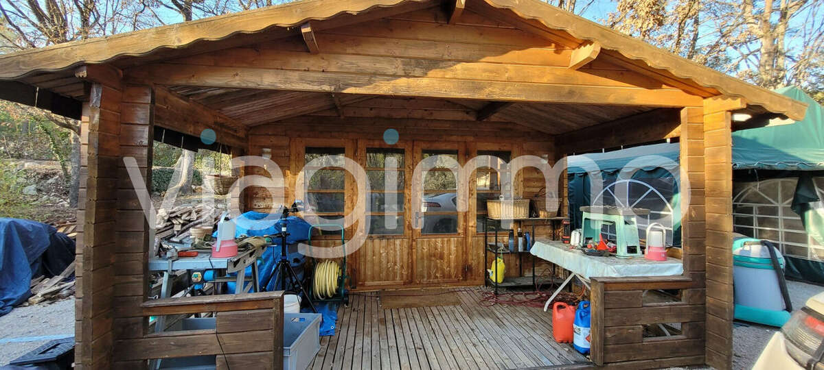 Maison à SAINT-CEZAIRE-SUR-SIAGNE