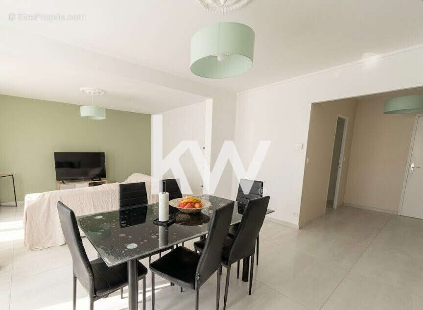 Appartement 83 m² à Saint-Etienne  - photo 6