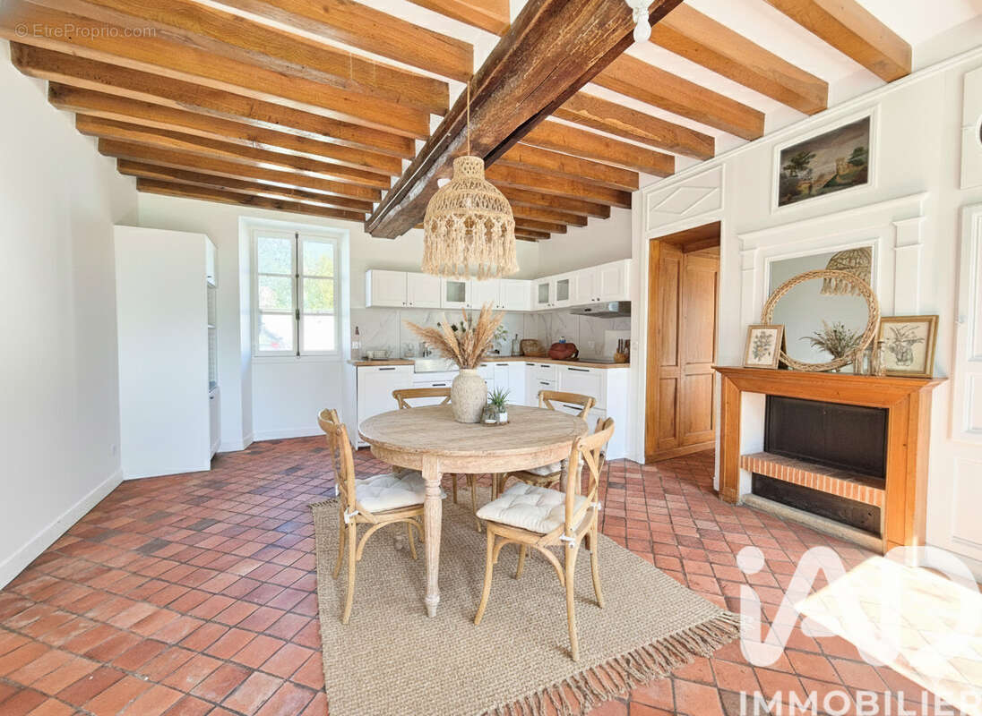 Photo 4 - Maison à HOUDAN