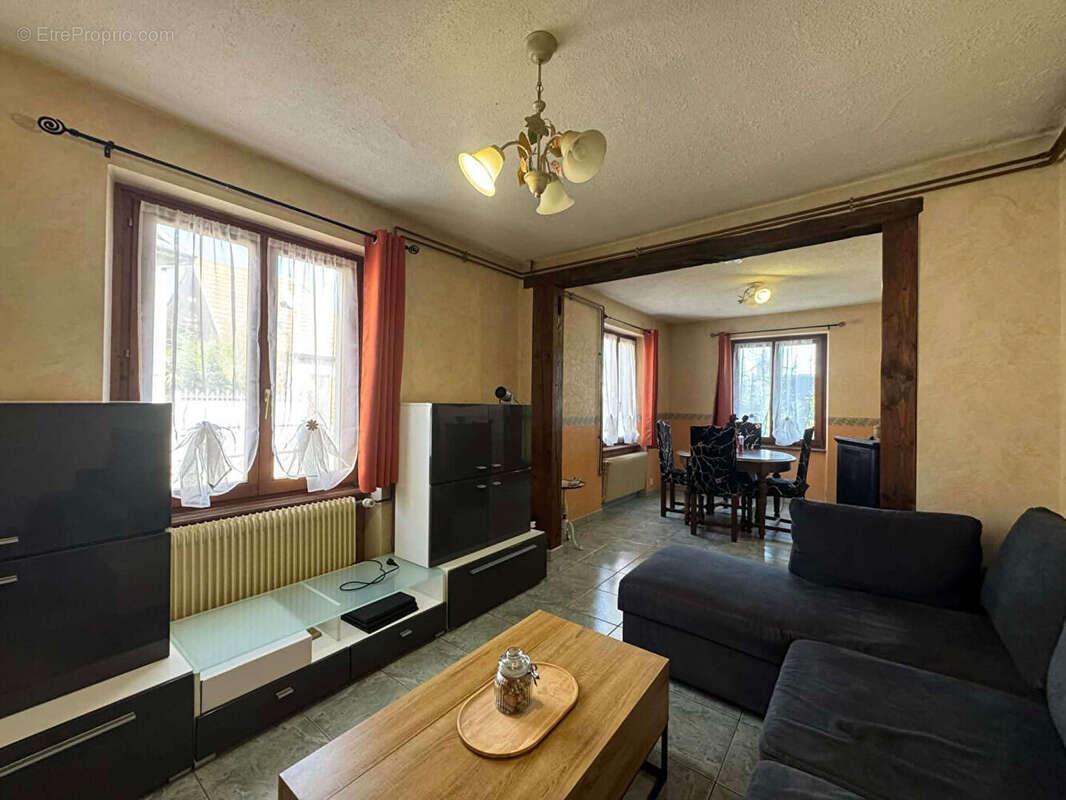 Maison à UFFHOLTZ