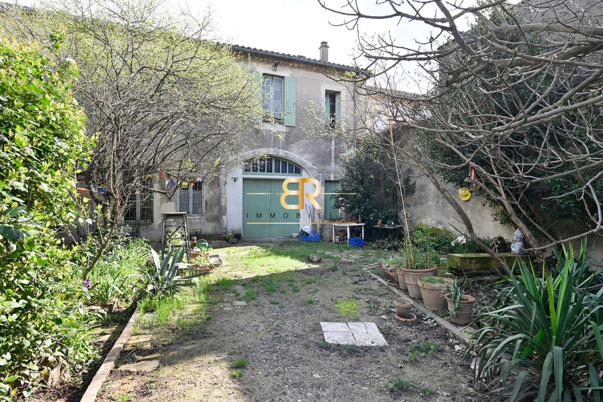 Maison à UCHAUD
