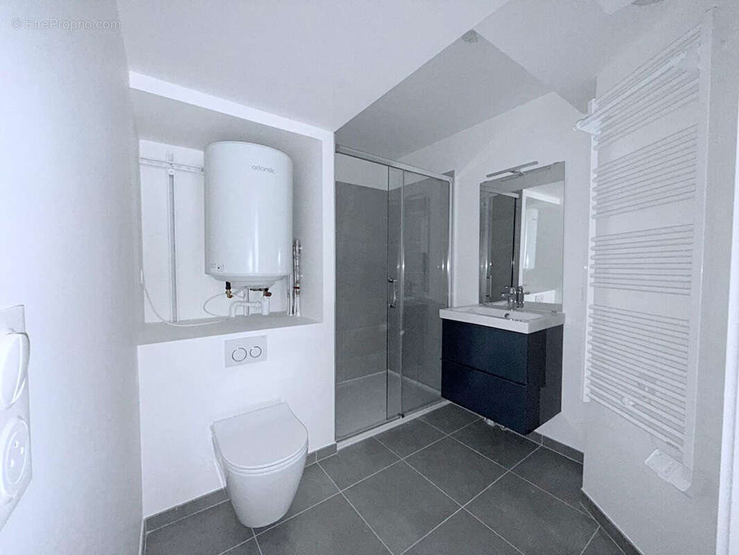 Appartement à SURESNES