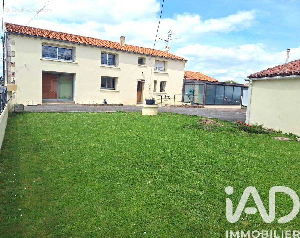 Photo 1 - Maison à DOIX