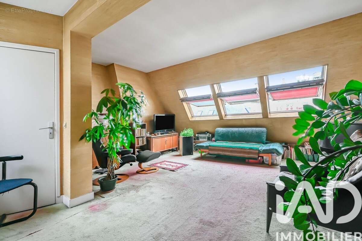 Photo 4 - Appartement à PARIS-8E