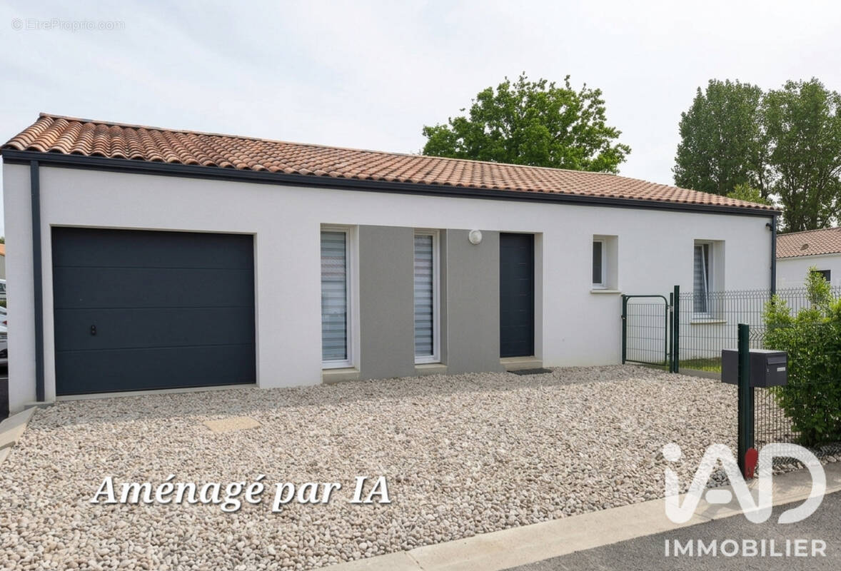 Photo 1 - Maison à LA GARNACHE
