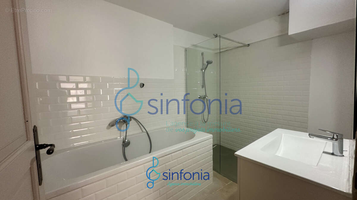 Appartement à UZES
