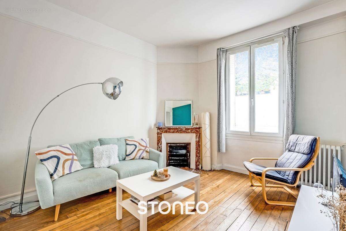 Appartement à ISSY-LES-MOULINEAUX