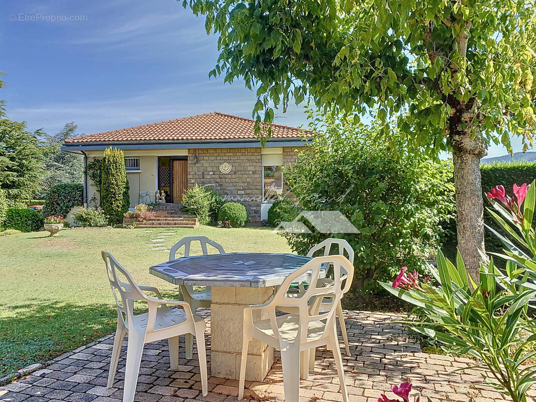 Maison à MILLAU