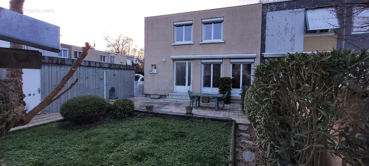 Maison à CLERMONT-FERRAND