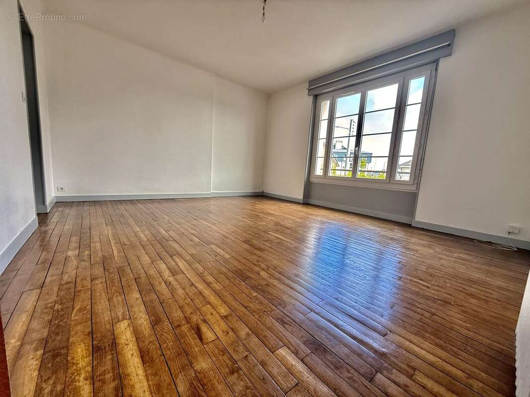 Appartement 235 m² à Pontivy  - photo 2