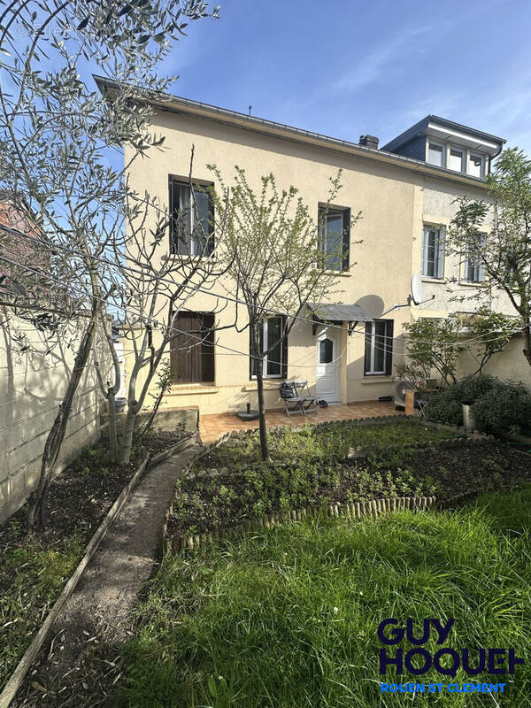 Maison à LE PETIT-QUEVILLY