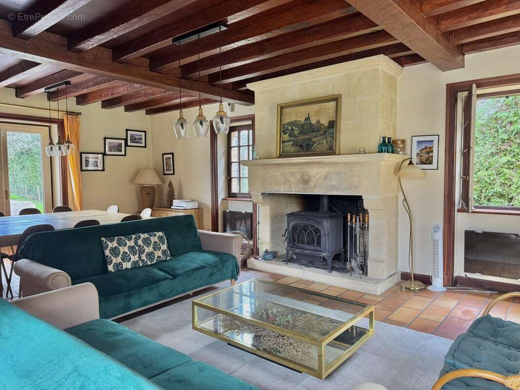 Maison à SALLES-DE-BELVES