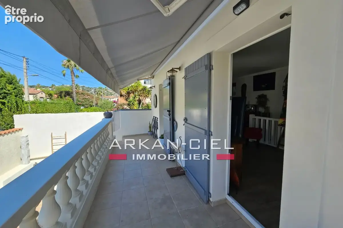 Maison 5 pièces 110 m² à vendre à Vallauris (06220) - photo 2
