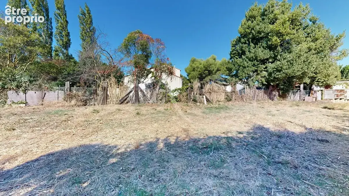 Photo Terrain à Nevian au prix de 54 990€