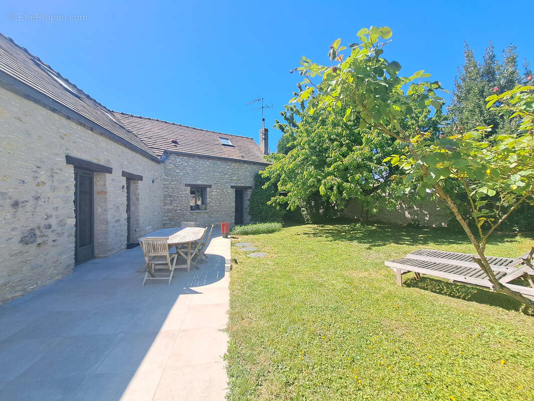 Maison à SENLIS