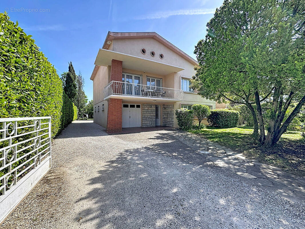 Maison à SAINT-JEAN