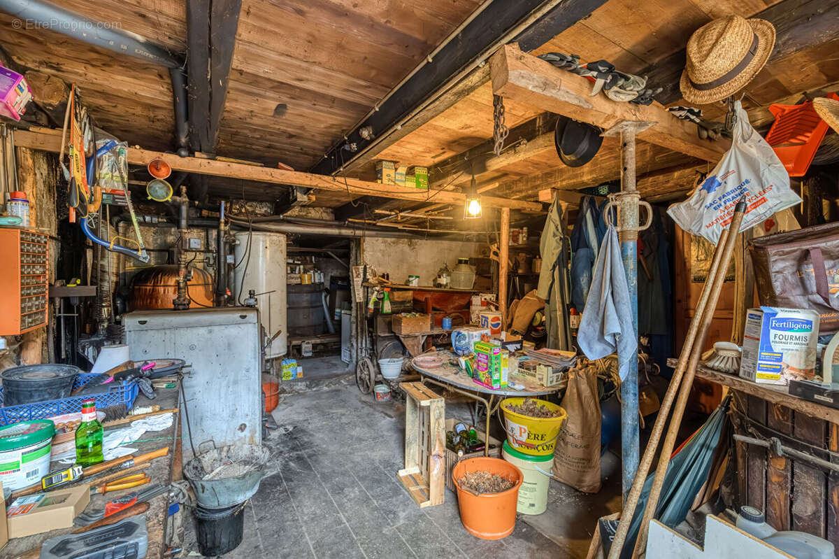 Maison à ENTREVERNES