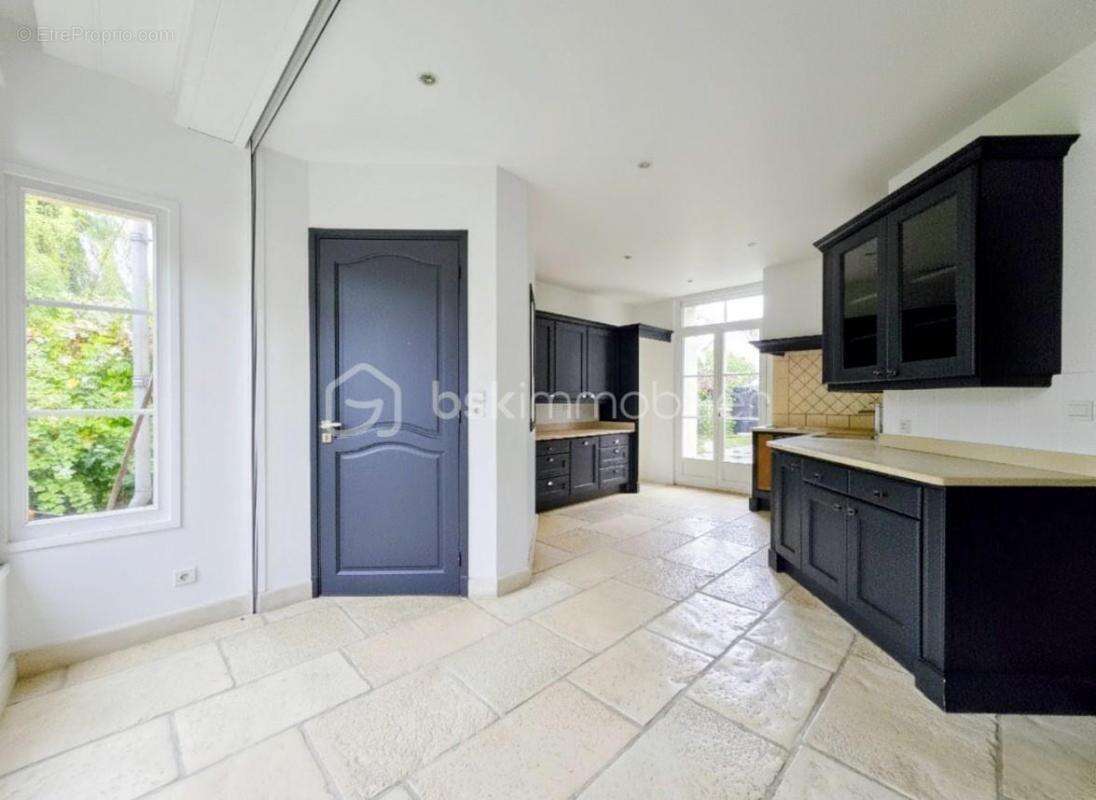 Maison à L&#039;ISLE-ADAM