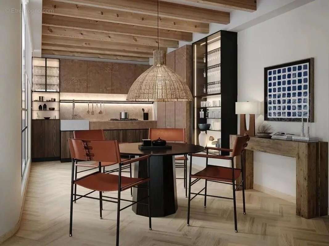 Commerce à CARENTAN