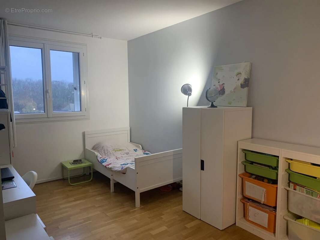 Appartement à MONTIGNY-LE-BRETONNEUX