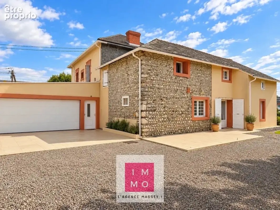 Charme, caractère et confort contemporain 210m² habitables  garage 55m² dépendance 34m² jardin - photo 5