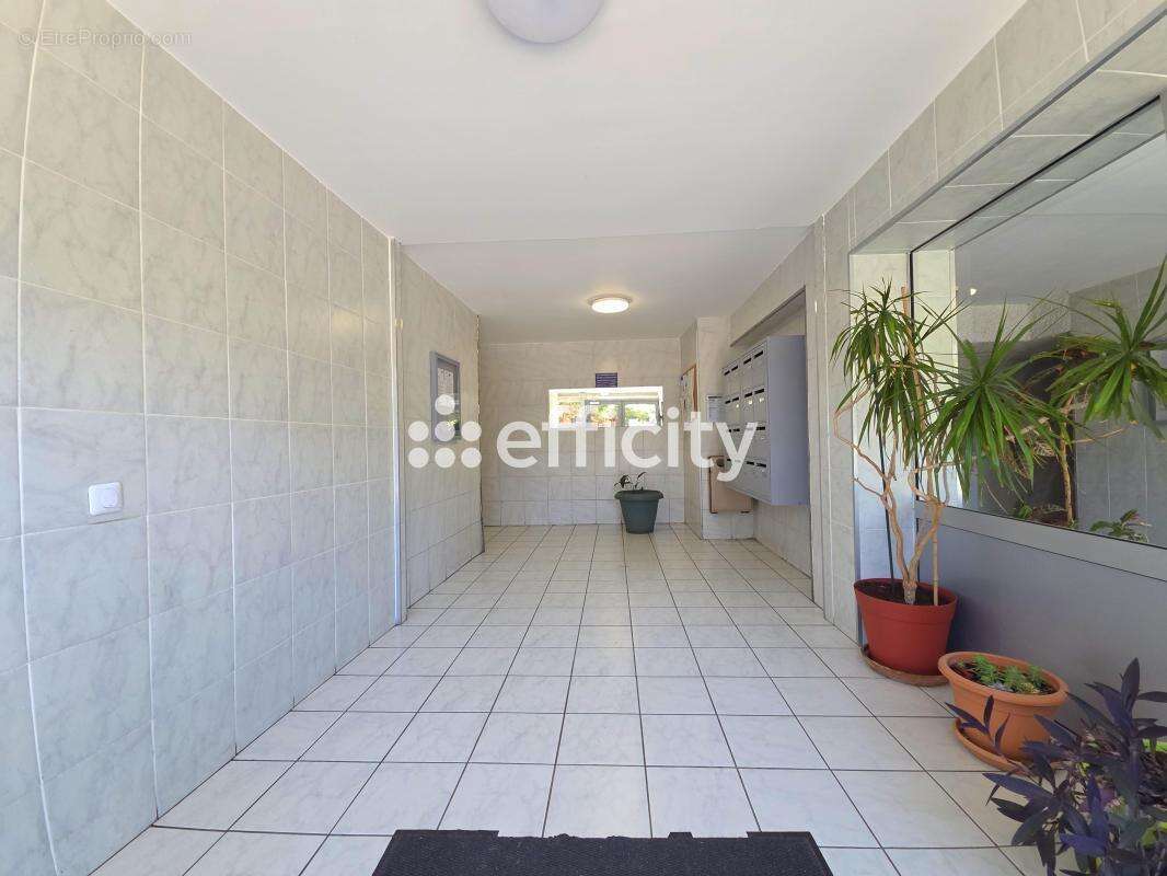 Appartement à MARSEILLE-10E