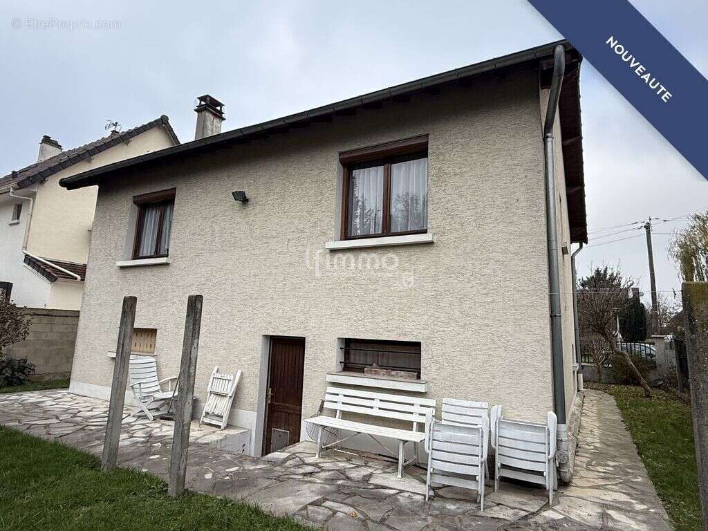 Maison à TREMBLAY-EN-FRANCE