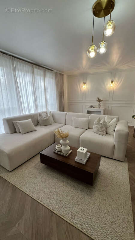 Appartement à SURVILLIERS