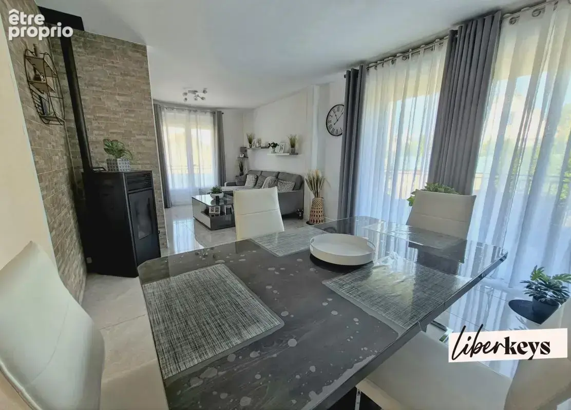Maison en parfait état proche du centre-ville de Chambly – Vie de plain-pied possible - photo 6