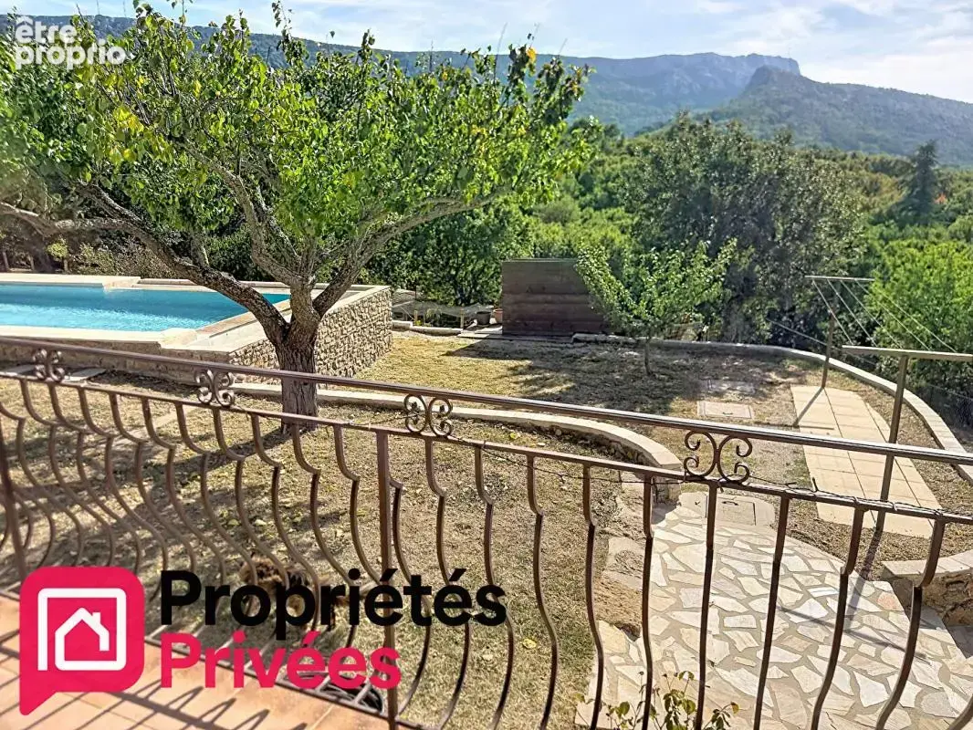 Maison de caractère avec piscine à débordement, vue exceptionnelle et calme absolu - photo 10