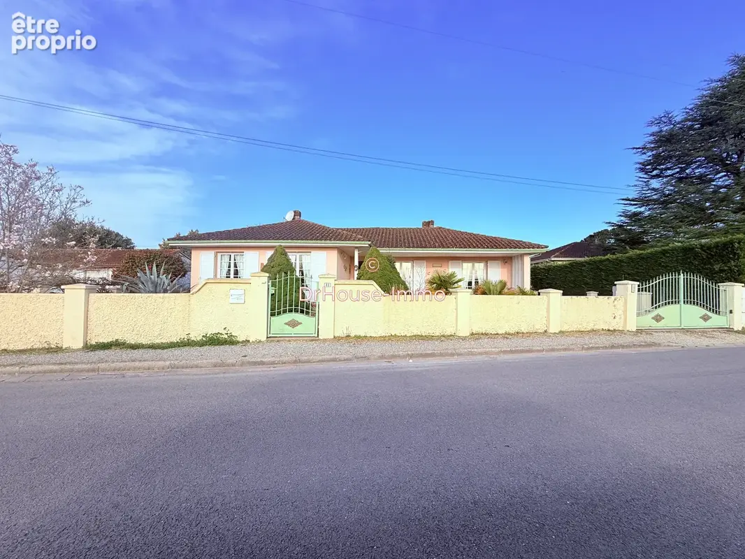 Maison 6 pièces 133 m² à vendre à Lesparre-Medoc (33340) - photo 3