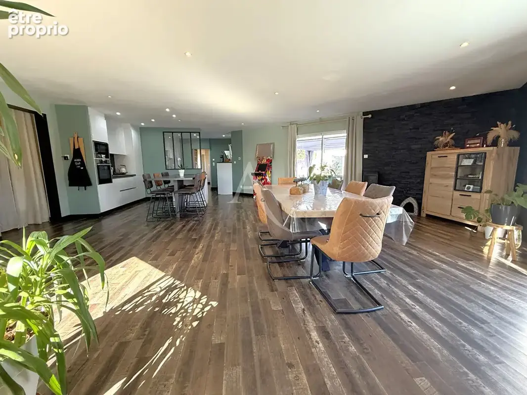 Maison La Chapelle Achard 216 m² - 7 pièces - photo 5
