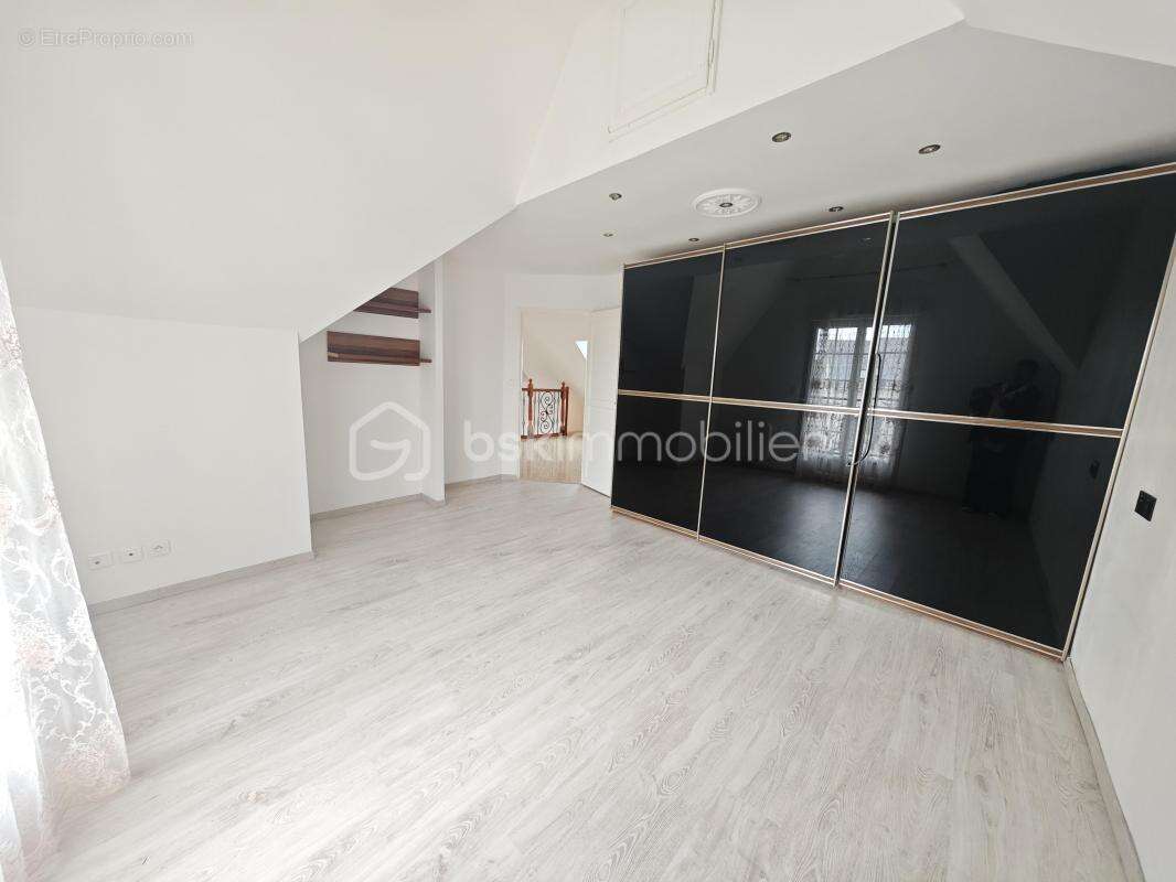 Maison à L&#039;AIGLE