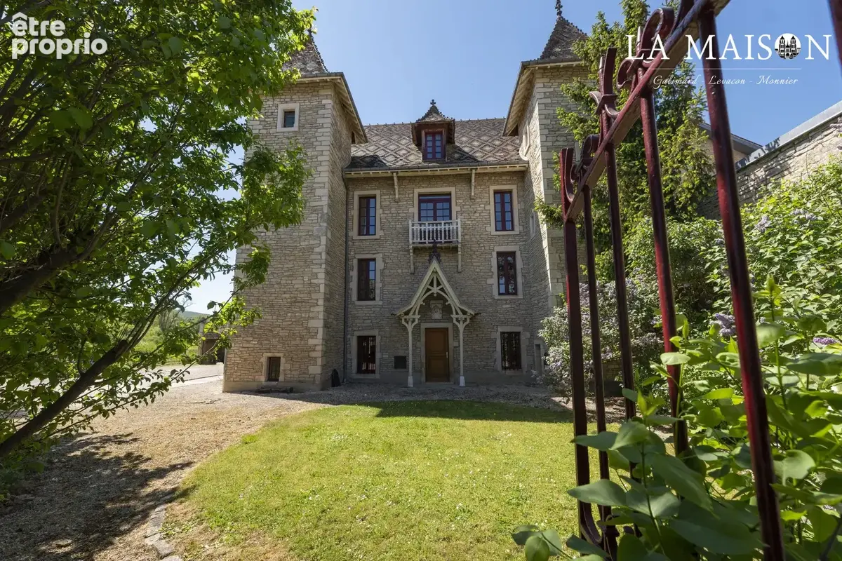 Maison à FLEUREY-SUR-OUCHE