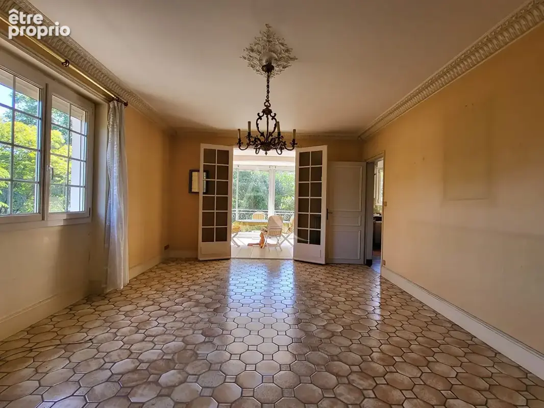 Maison 12 pièces 300 m² à vendre à Chalonnes-Sur-Loire (49290) - photo 2