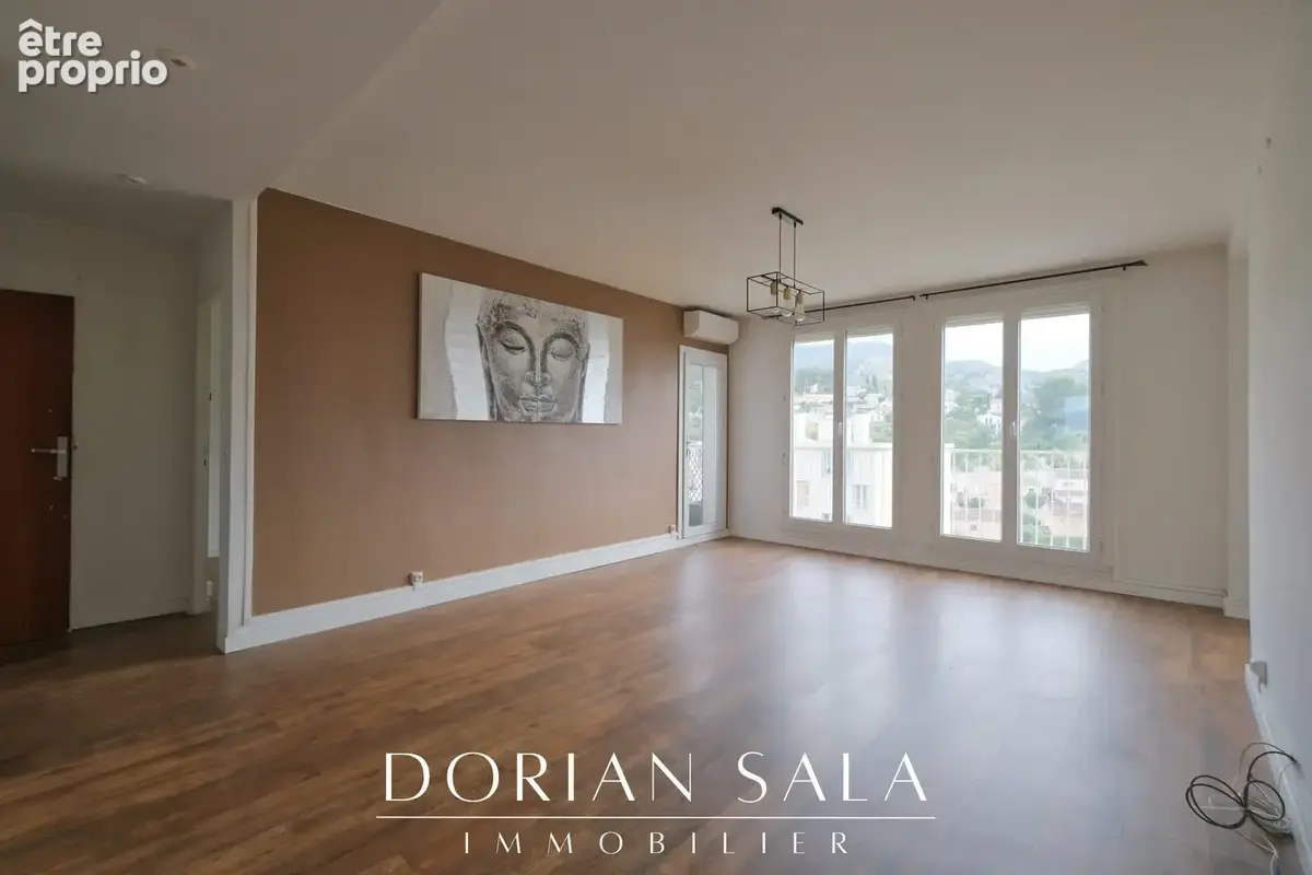 Appartement à MARSEILLE-10E