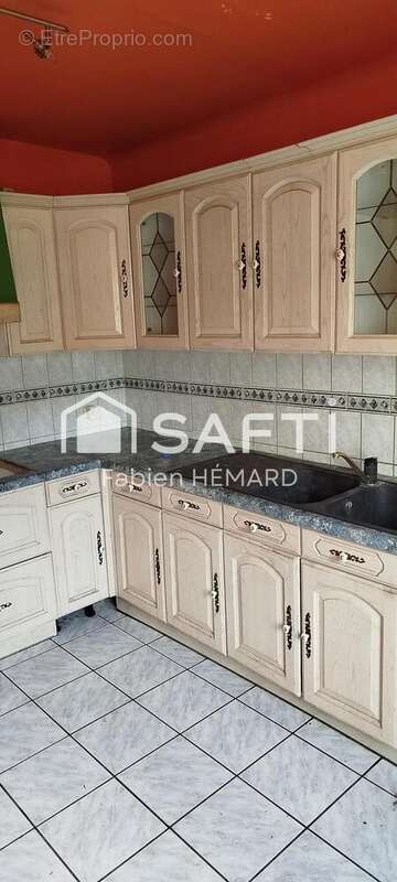 Photo 7 - Maison à PLEURS