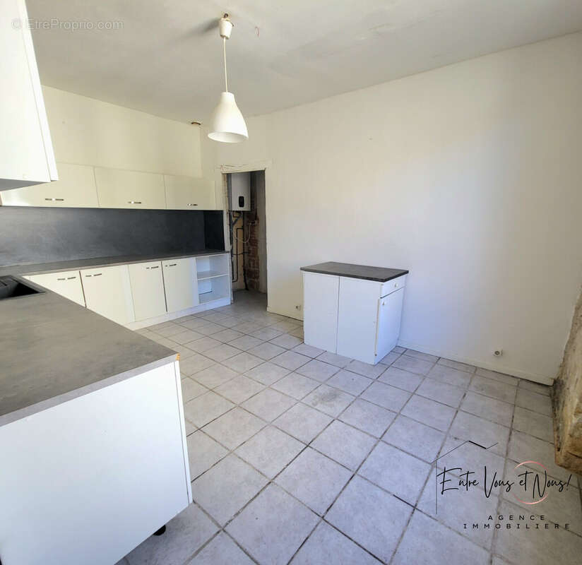 Maison 140 m² à Barsac  - photo 4