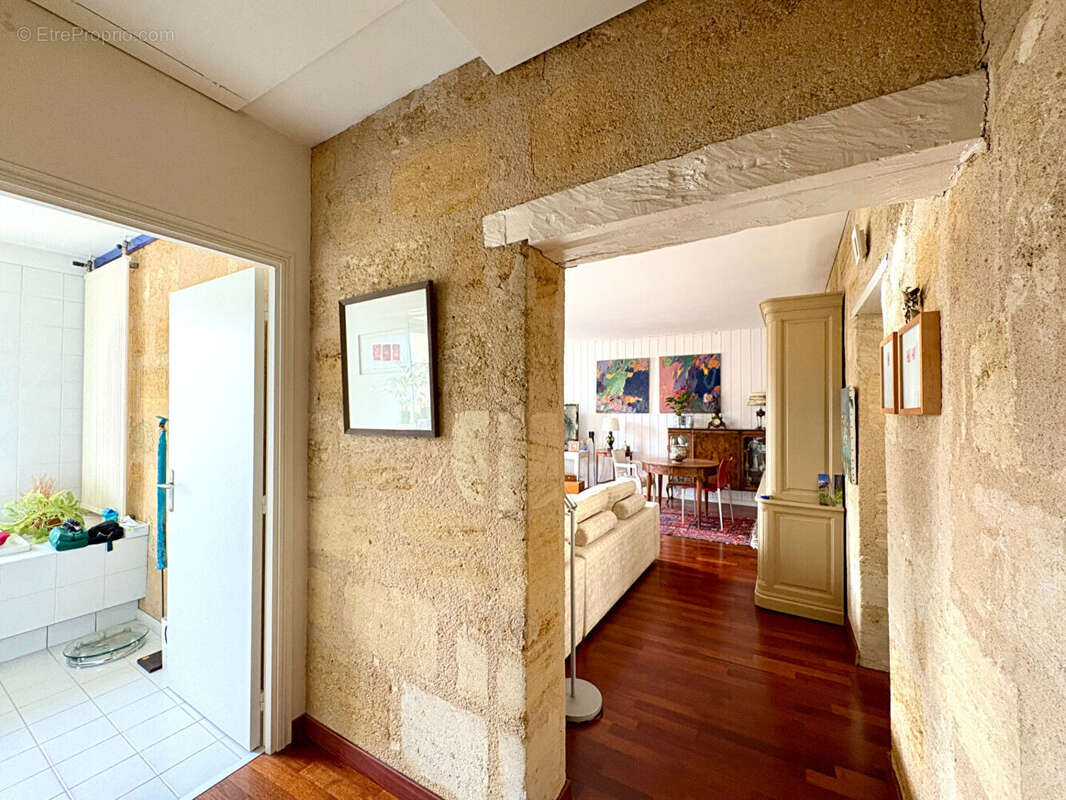 Commerce à BORDEAUX