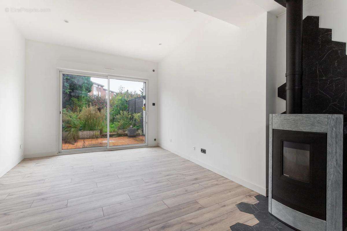 Maison à MONS-EN-BAROEUL